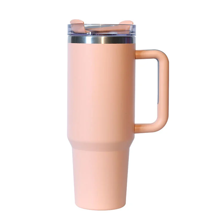 Quid est differentia inter thermos et tumbler?